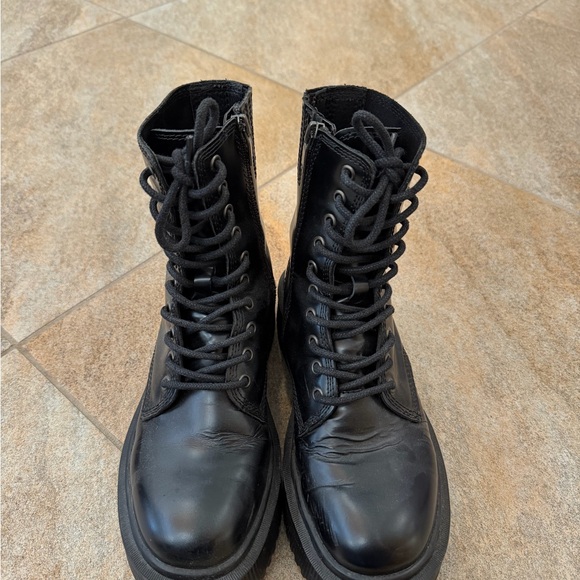 Jeffrey Campbell Black Patent Combat Lace-Up Boots - Picture 3 of 9